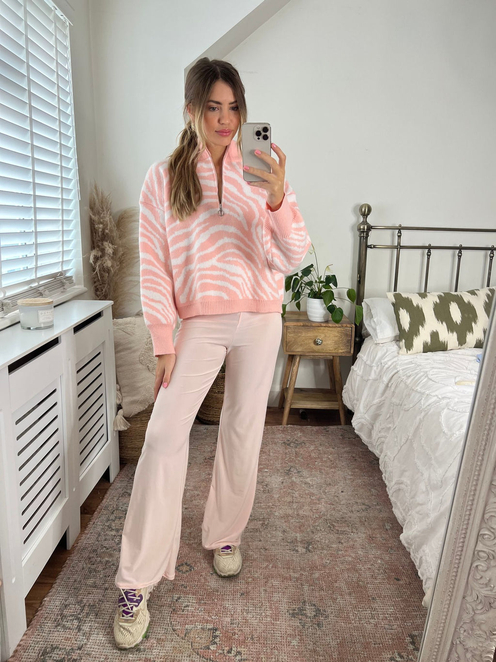 LADIES ZEBRA HALF ZIP KNIT