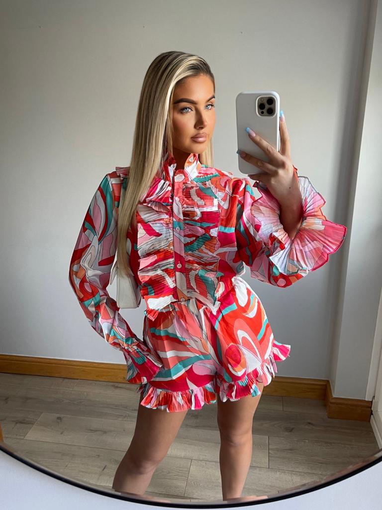 LADIES POOCH PRINT RUFFLE SHORT SET