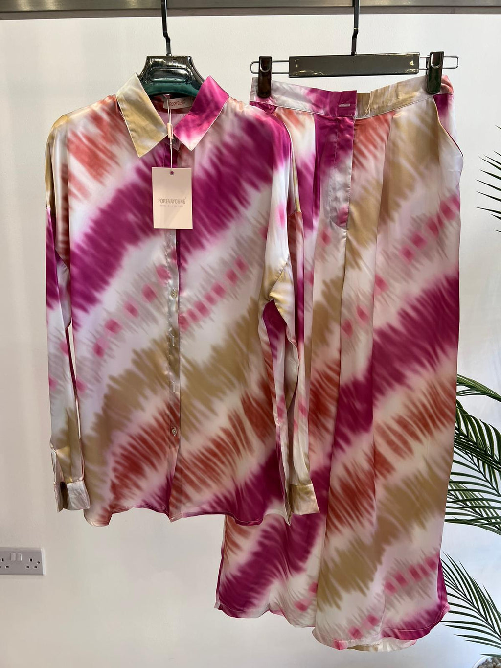 LADIES TYE DYE SILKY SATIN TROUSER SET