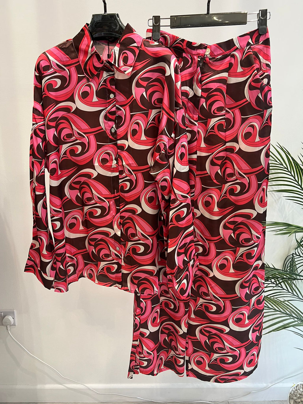 LADIES PRINTED SILKY SATIN SUIT